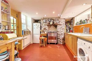 Photo 11- click for photo gallery